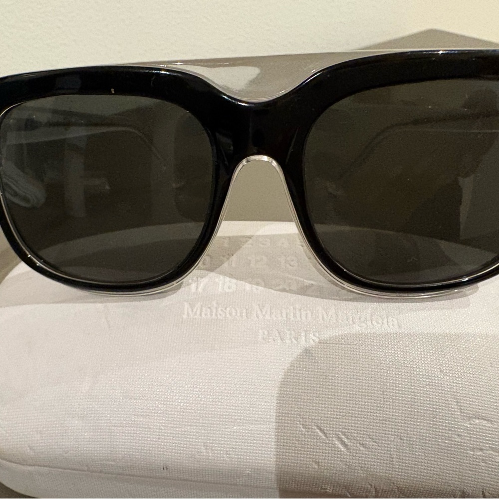 Maison Martin Margiela Black Sunglasses - Picture 5 of 8